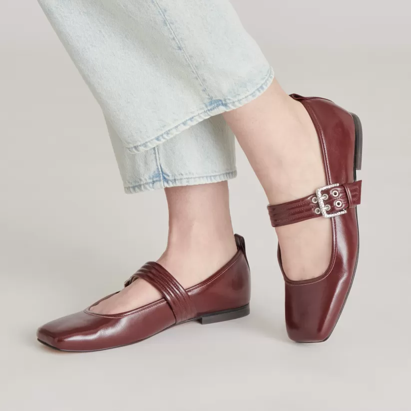 Mary Janes | Ballet Flats | Dolce Vita ARORA BALLET FLATS BURGUNDY CRINKLE PATENT BURGUNDYCRINKLEPATENT
