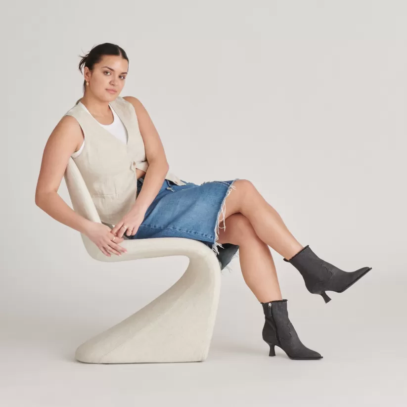 Western Inspired | Dolce Vita AUSTIN BOOTS CARBON DENIM CARBONDENIM